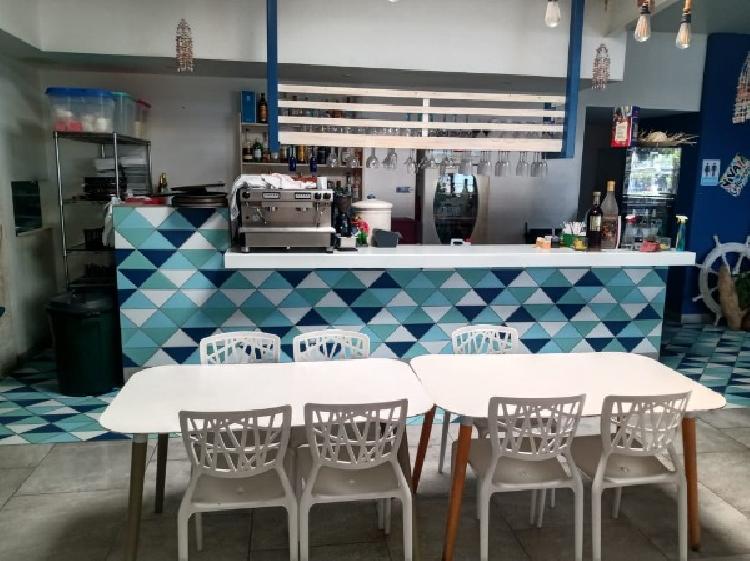 LOCAL COMERCIAL CON PERGOLA EN PLAZA ZONA 10 — foto 3