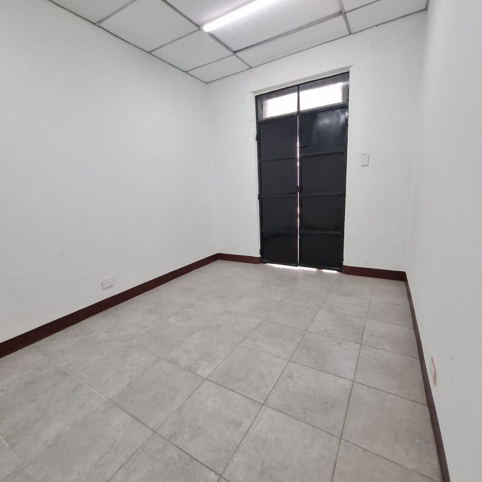 Casa de renta de uso comercial en zona 1 Guatemala — foto 6