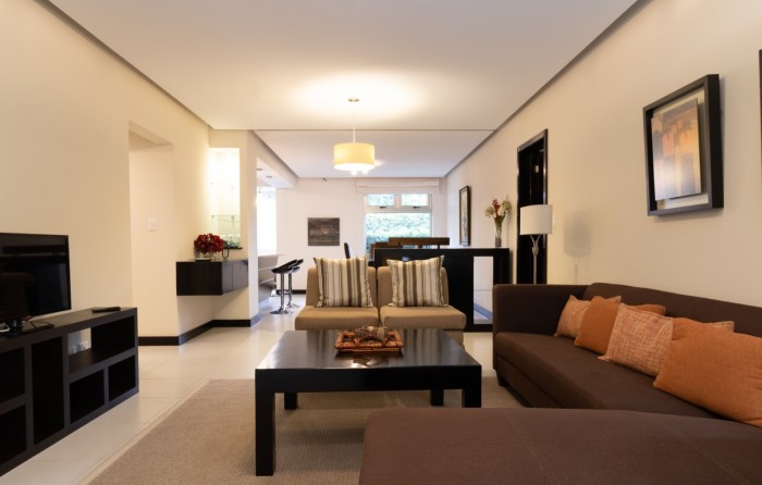 Rento apartamento amueblado en zona 10