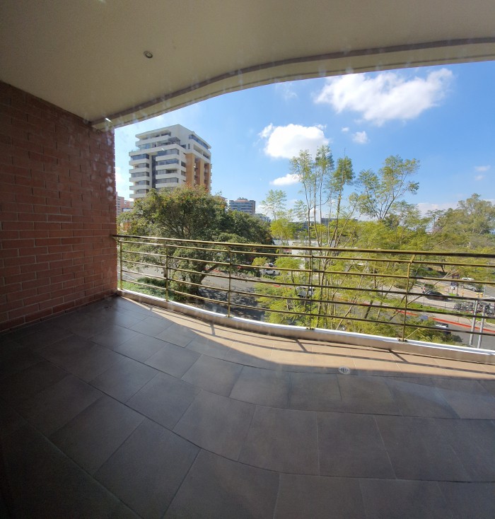 Alquilo Apartamento en Zona 14 TADEUS - Miniatura 14