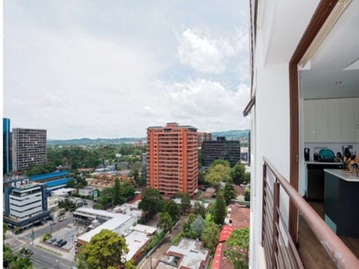 Apartamento amueblado en renta zona 10 - Miniatura 14