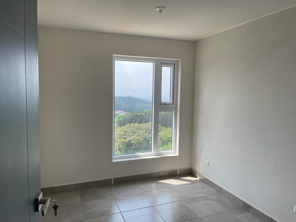 Alquilo Apartamento en Torre Alta Paisajes, San Cristob — foto 4
