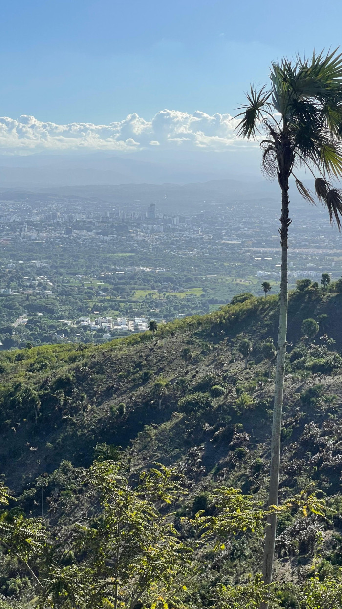 VENTA DE SOLARES CON VISTA A LA CIUDAD , GURABO - 1