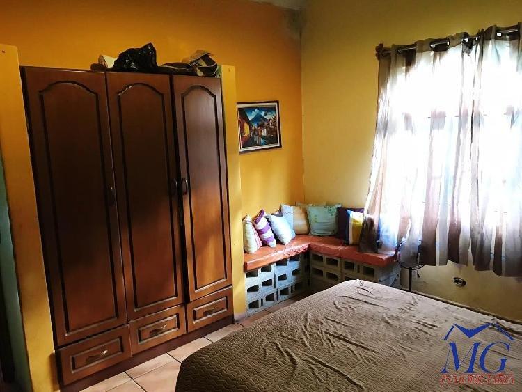 VENDO CASA SOBRE EL BOULEVARD DE LOMAS DEL NORTE — foto 6