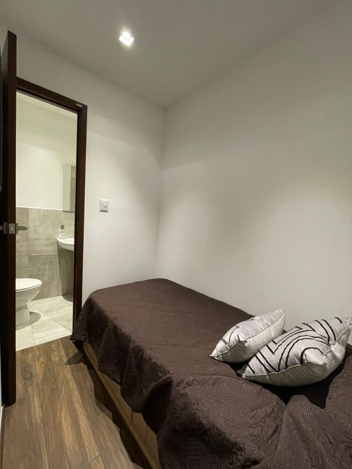 Plus Real Estate vende / renta apartamento en zona 10 — foto 6