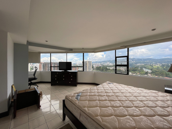 Plus Real Estate vende / renta apartamento en zona 14 — foto 4
