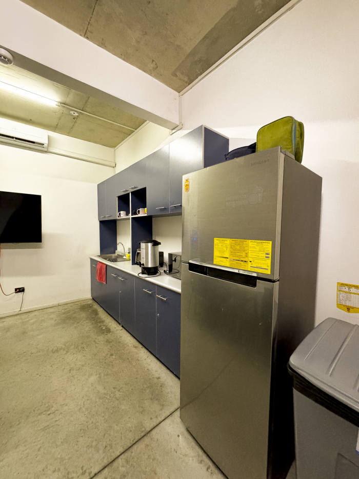 Ofibodega en venta por Redondel Integración alquilada - 10