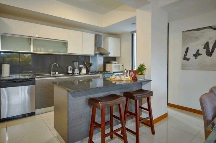 Alquiler Apartamento Amueblado en Evaristo Morales - 5