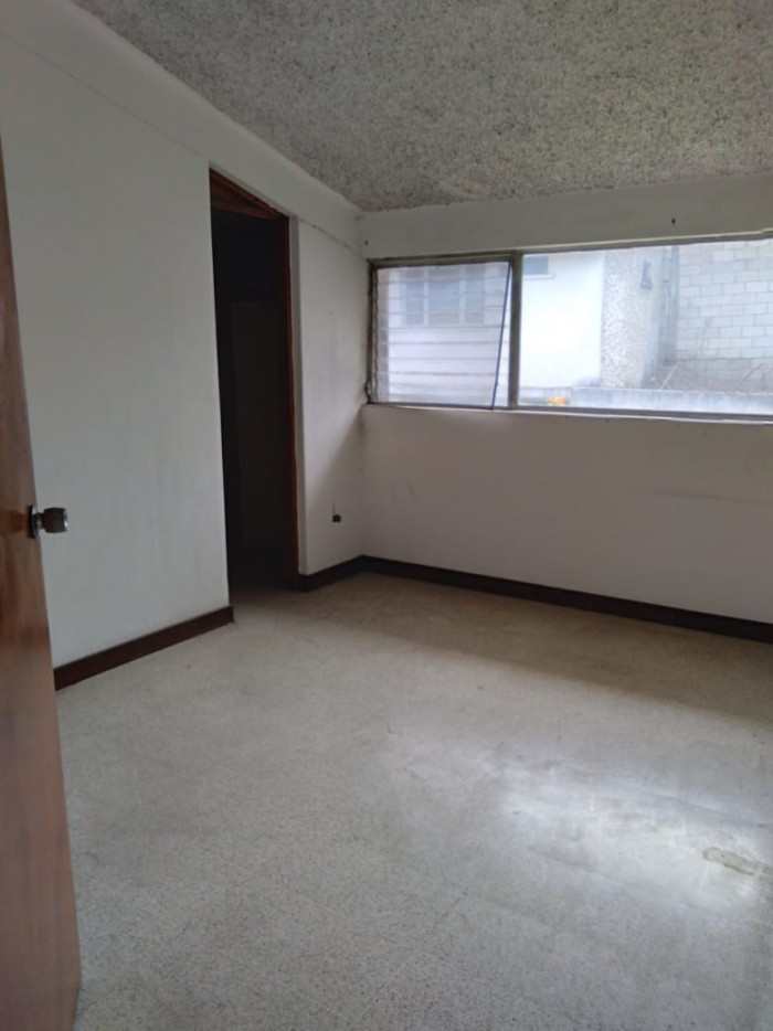 Plus Real Estate renta casa de 2 niveles, zona 15 VH II — foto 10