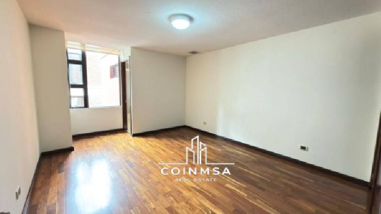 Apartamento en Renta zona 14 — foto 2