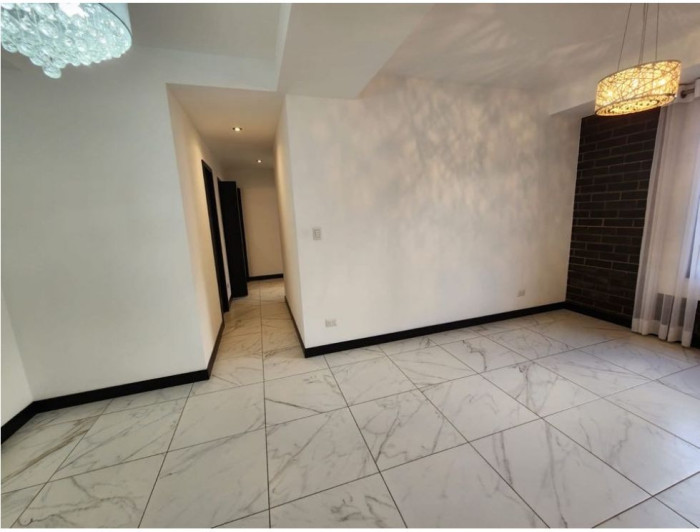 APARTAMENTO ZONA 15 - Miniatura 8