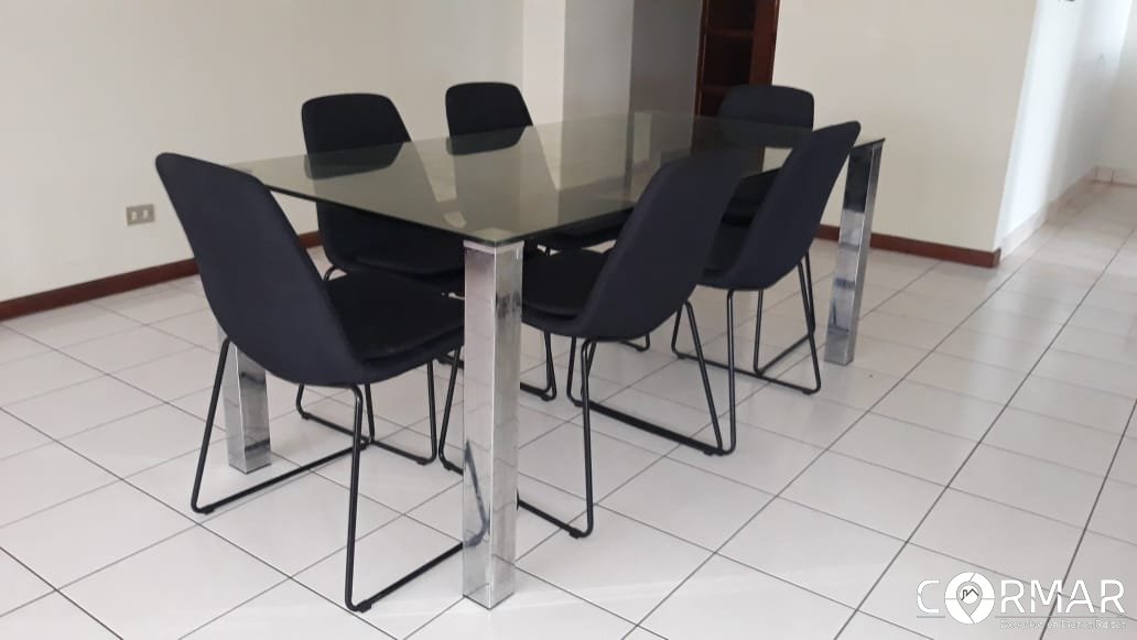 Apartamento AMUEBLADO en Renta Zona 9 - Miniatura 4