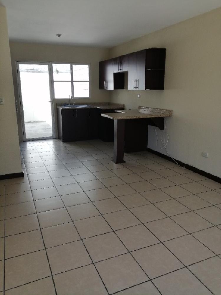 CA-0520BM CONDOMINIO VILLA CAPRI, Caes