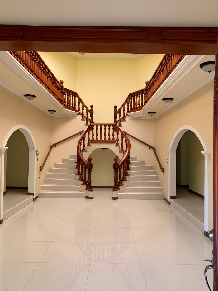 VENTA DE CASA TIPO MANSIÓN EN MAZATENANGO