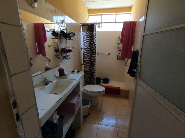 VENDO Casa en Colonia La Escuadrilla, Zona 2 de Mixco - Miniatura 19