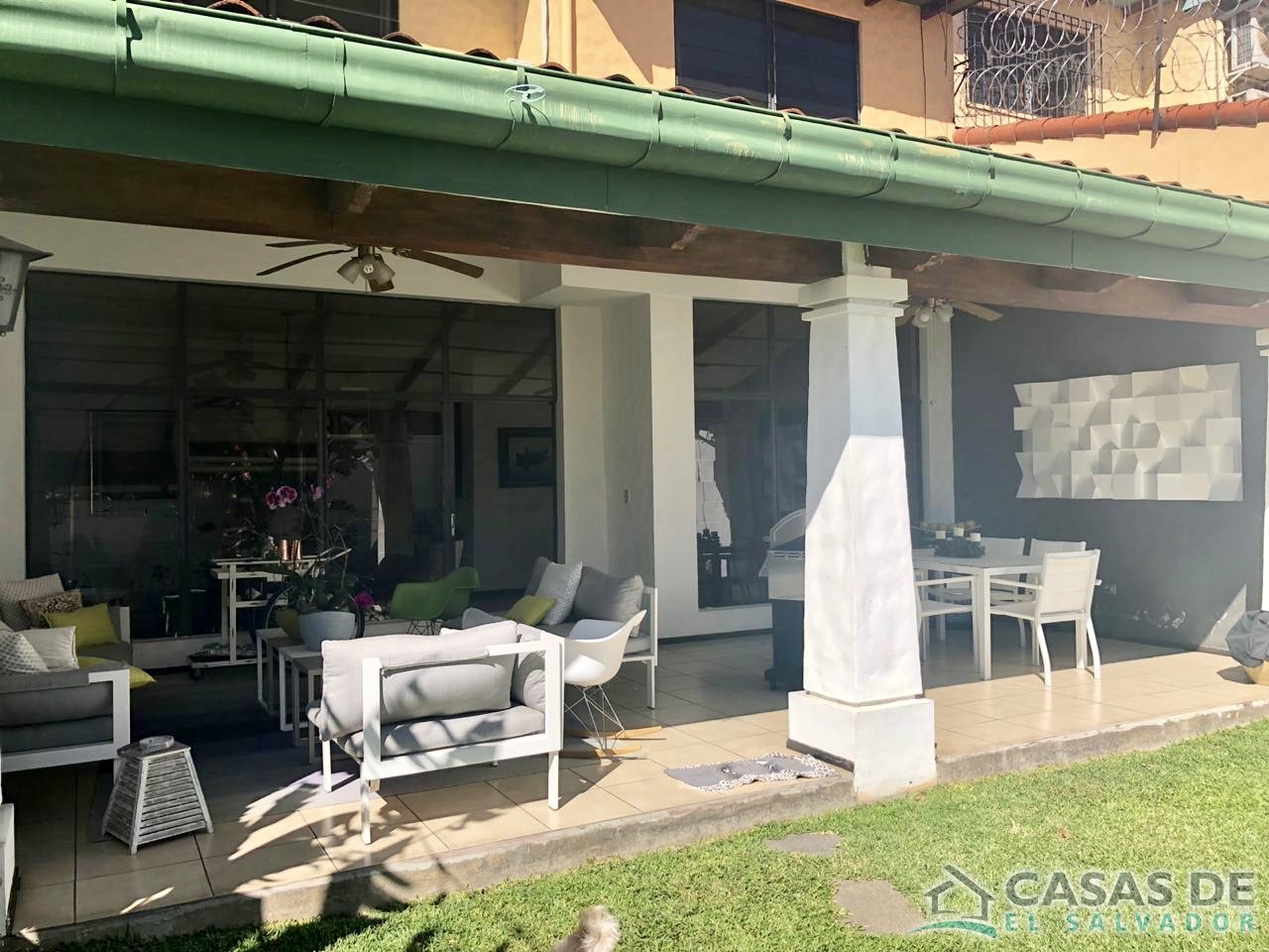Escalon Parte Alta con Amplio Jardín, Privado — foto 9