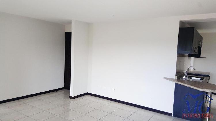 ALQUILO APARTAMENTO EN ZONA 17