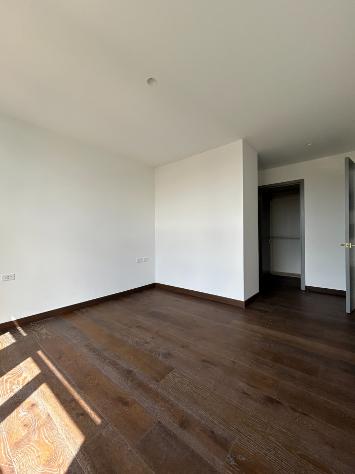 Apartamento nuevo en Venta Zona 10 - Miniatura 8