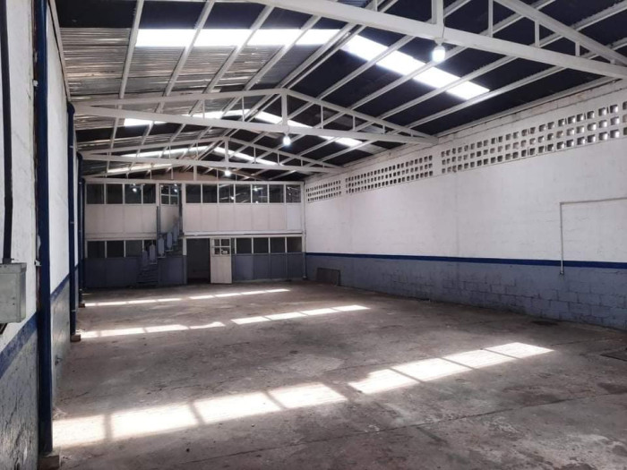 ALQUILO BODEGA EN ZONA 6 LA CUCHILLA - Image 3