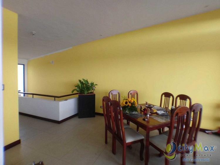 Santuaria Muxbal Casa Amplia en Venta o Renta - Image 1