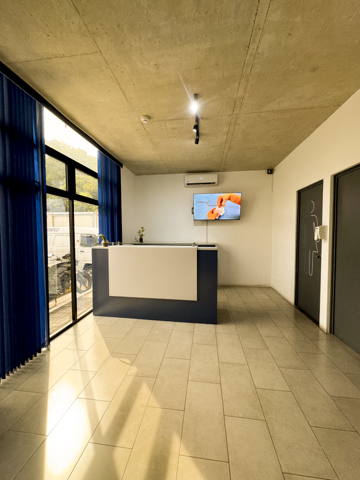 Ofibodega en venta por Redondel Integración alquilada - 1