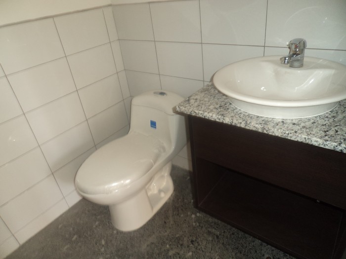 Apartamento Venta en Zona 10 Ciudad Vieja Primer Nivel - Miniatura 3