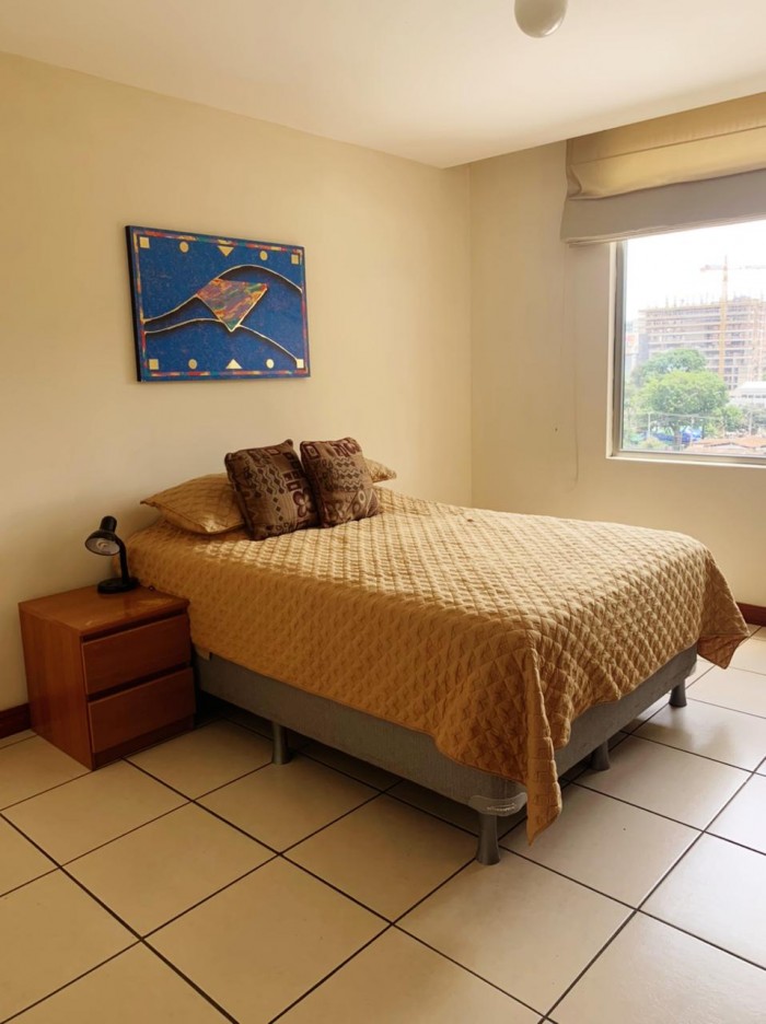 VENDO APARTAMENTO EN JARDINES DEL ACUEDUCTO, ZONA 10. — foto 4