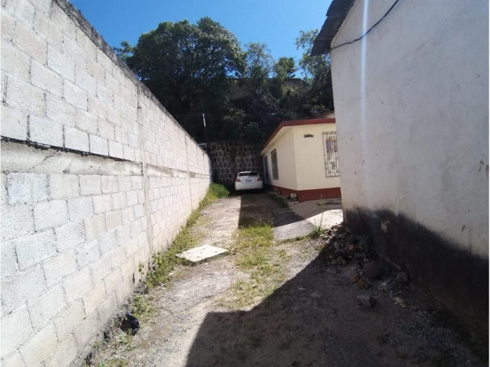 Terreno comercial en el centro de Huehuetenango - Miniatura 6