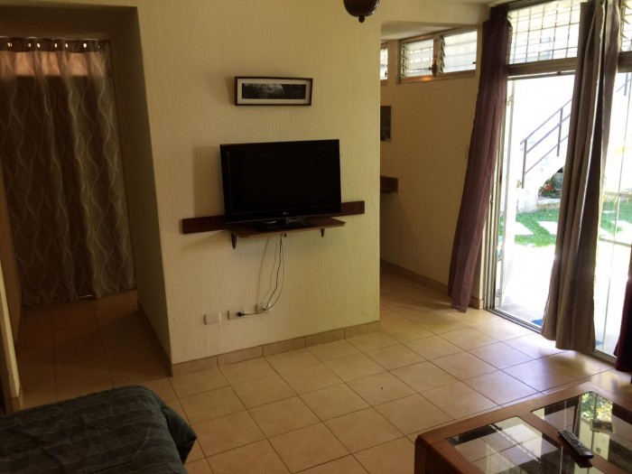 Rento bonito apartamento tipo estudio, zona 10 — foto 2