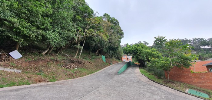 Terreno en Venta en Colinas de Castel Fraijanes - Miniatura 6