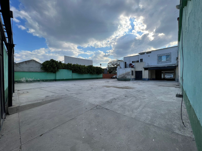 Plus Real Estate renta casa comercial en zona 9 - 4