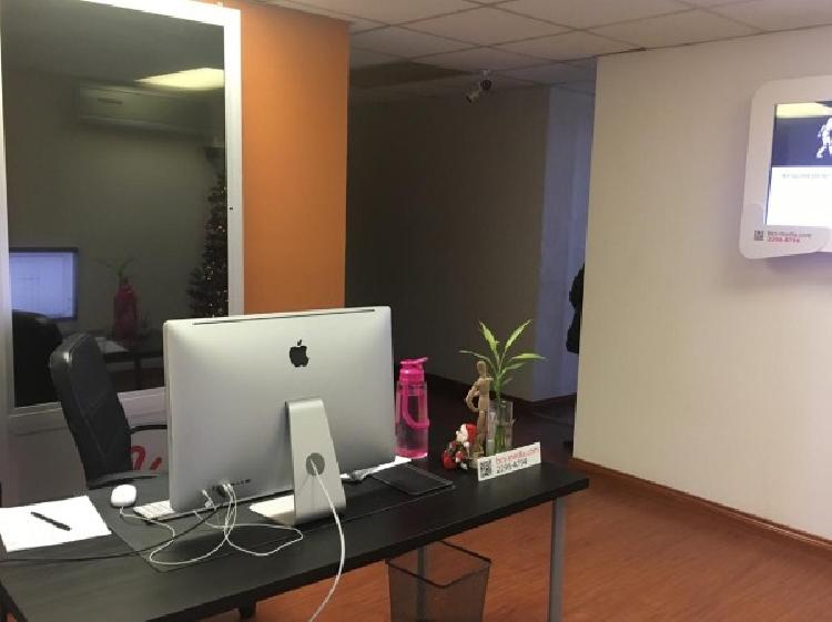 Oficina de 250 m2 de construcción en Renta, Zona 10 — foto 2