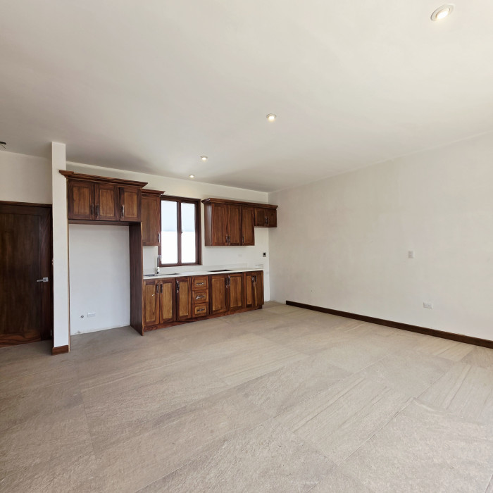 Apartamento en venta en exclusivo residencial - Image 2