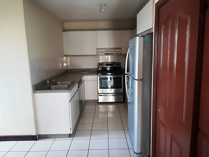 Apartamento amplio en alquiler, zona 14 -Pacifica Plaza - Miniatura 10