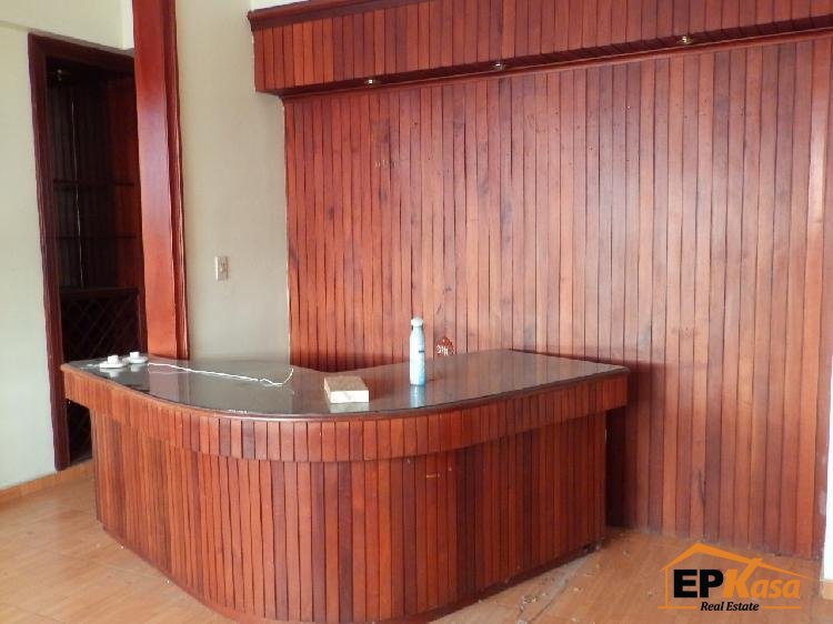 Local Comercial de Alquiler los Jardines Metropolitanos — foto 6