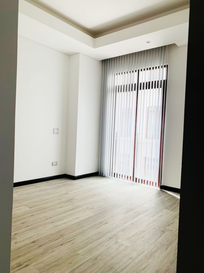 ALQUILO APARTAMENTO EN LIRIOS II DE CAYALA ZONA 16 — foto 7