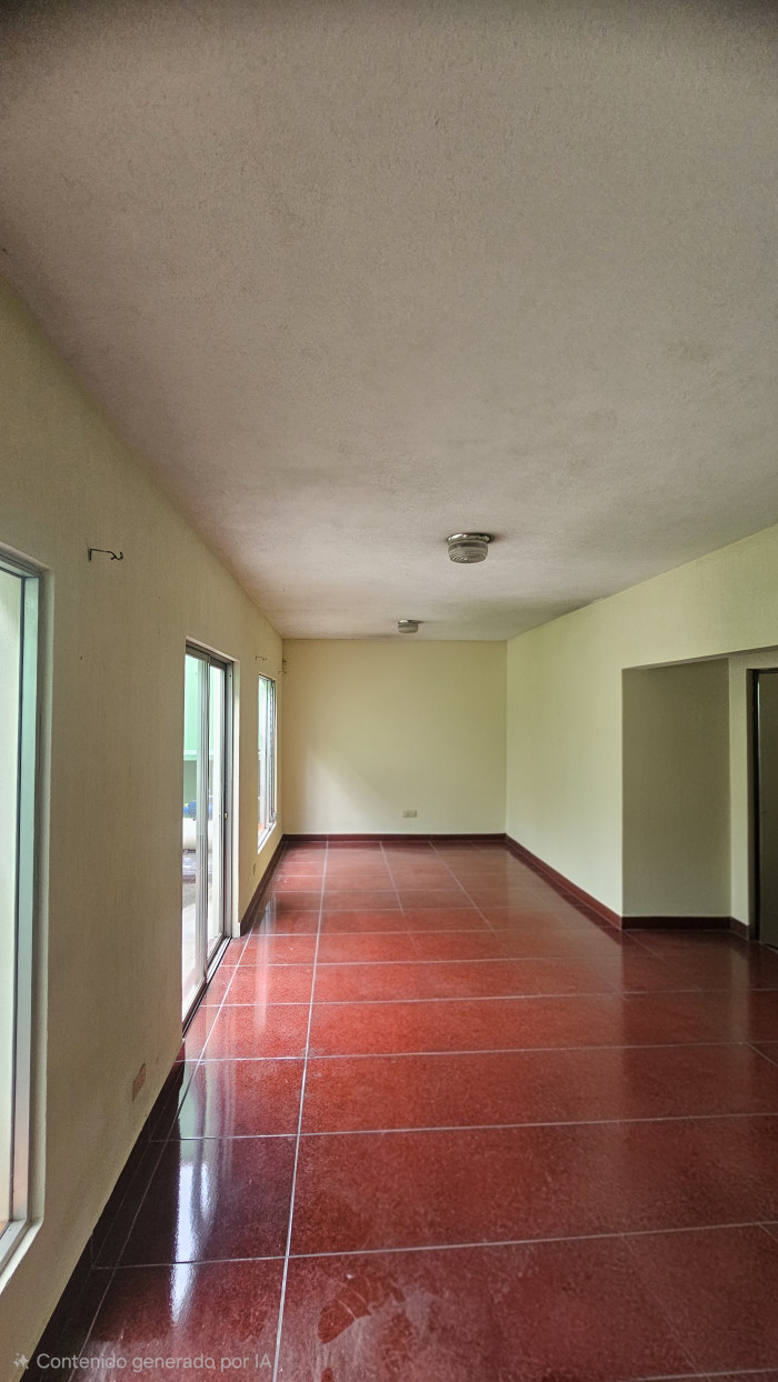 RENTO CASA USO COMERCIAL O VIVIENDA EN ZONA 12 — foto 9