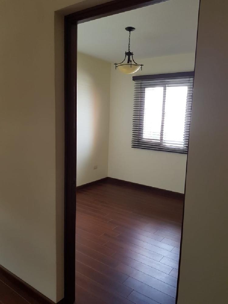 CASA EN VENTA EN HACIENDA REAL ZONA 16 — foto 4