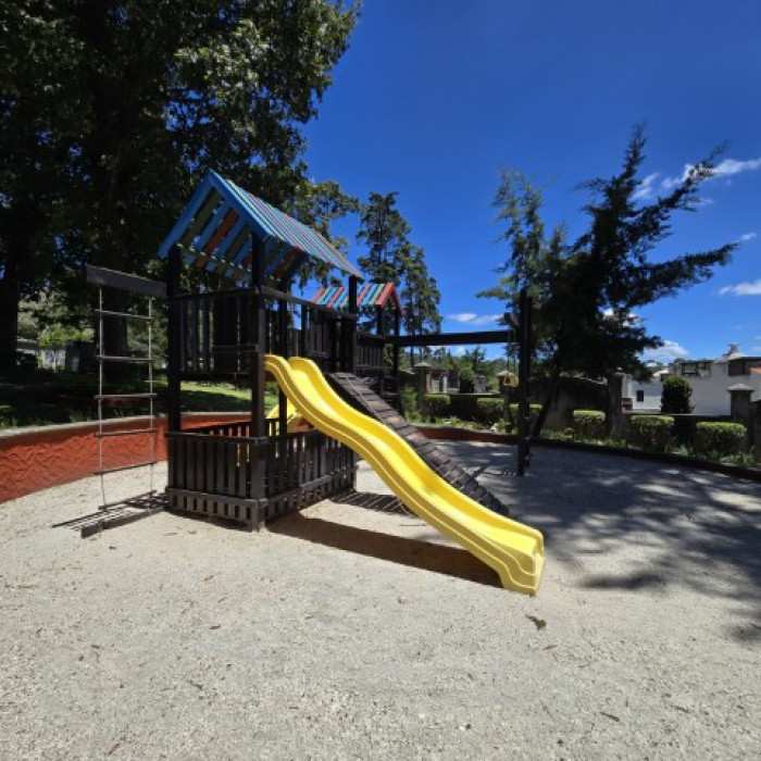 Casa en Venta Quintas Los Encinos Zona 7 de Mixco - Miniatura 28