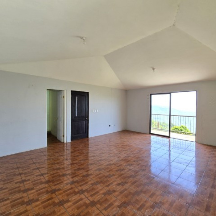 Casa en Venta con Vista Panorámica al Lago de Amatitlán - Miniatura 20