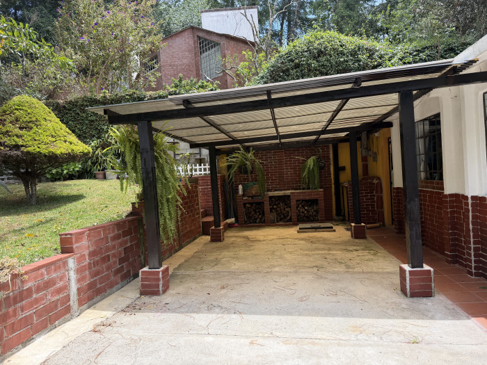 Casa en Condominio en Venta en San Lucas Sacatepéquez - Miniatura 7