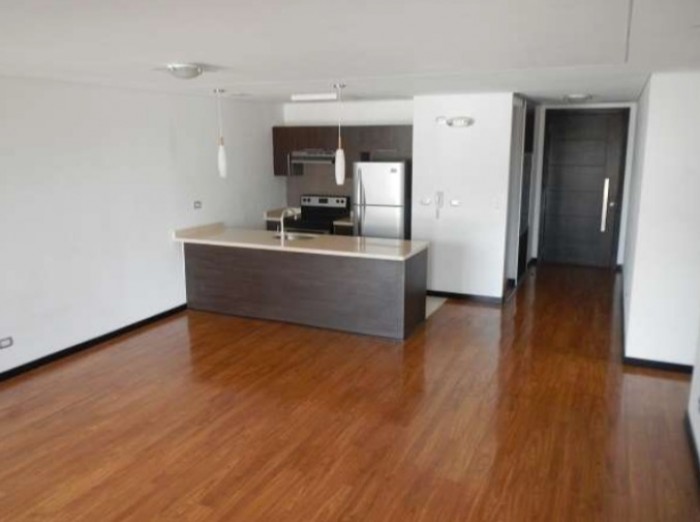 RENTA en Torre 14, Apartmento en Zona 14 - Image 4