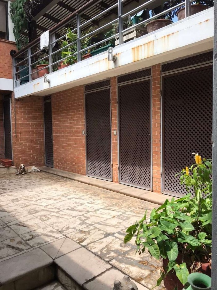 Plus Real Estate vende 2 Casa en mismo terreno en zona 15 — foto 14