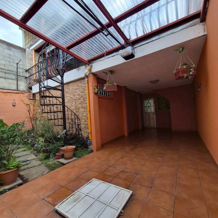 Casa en venta en Residencial Eureka zona 21