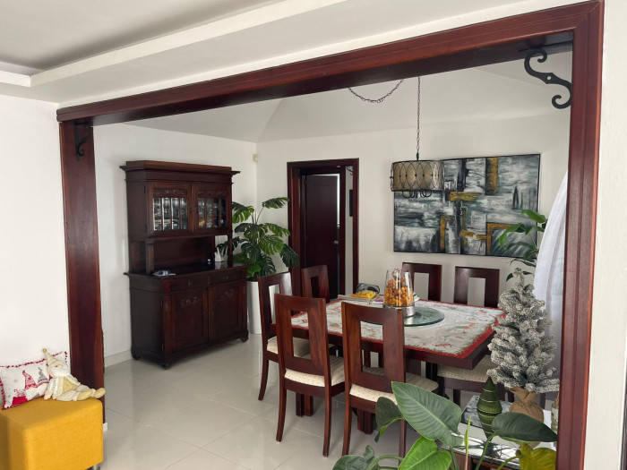 VENTA DE CASA CON PATIO EN LLANOS DE GURABO - 10