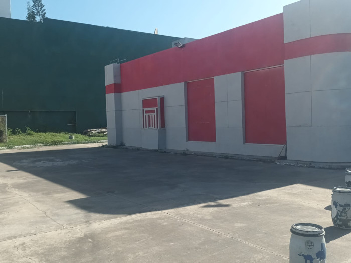 Renta de Local comercial en la Romana - 4