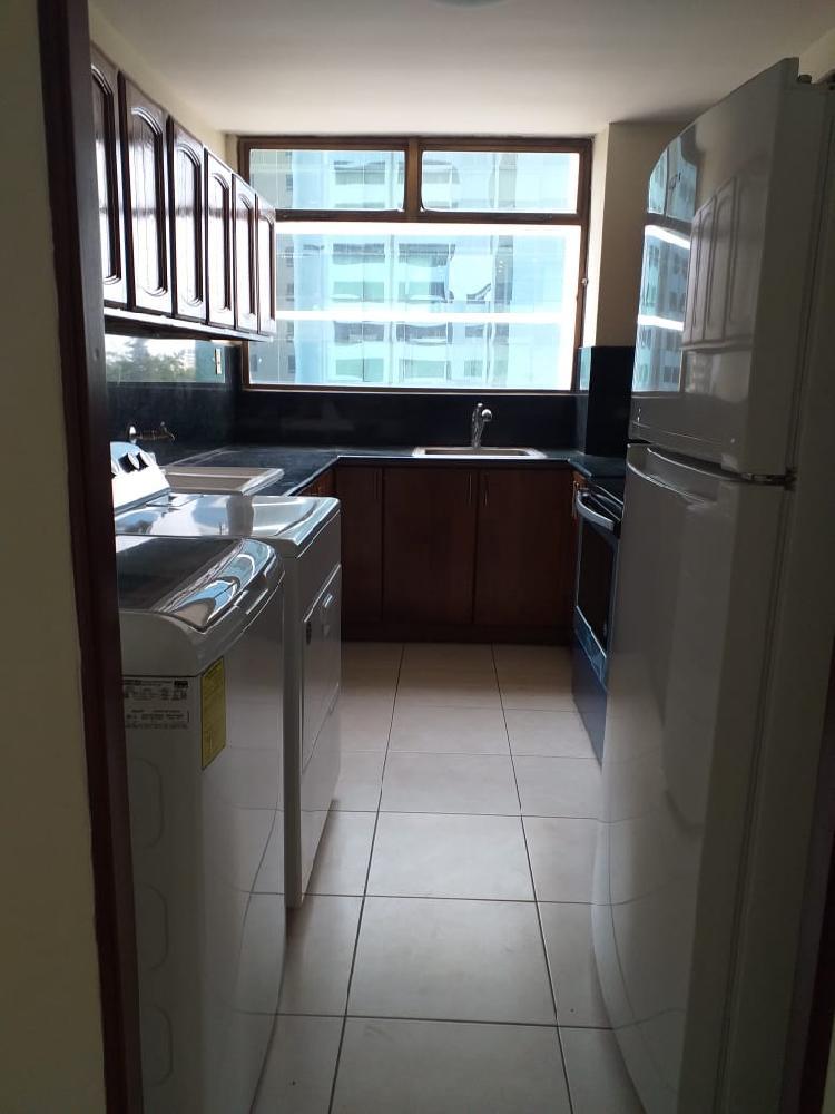 APARTAMENTO EN RENTA, ZONA 10 — foto 7
