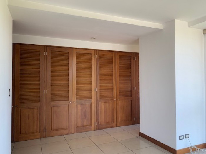 Apartamento en renta zona 14 - Miniatura 13