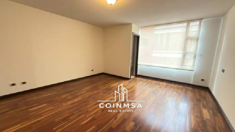 Apartamento en Renta zona 14 — foto 9