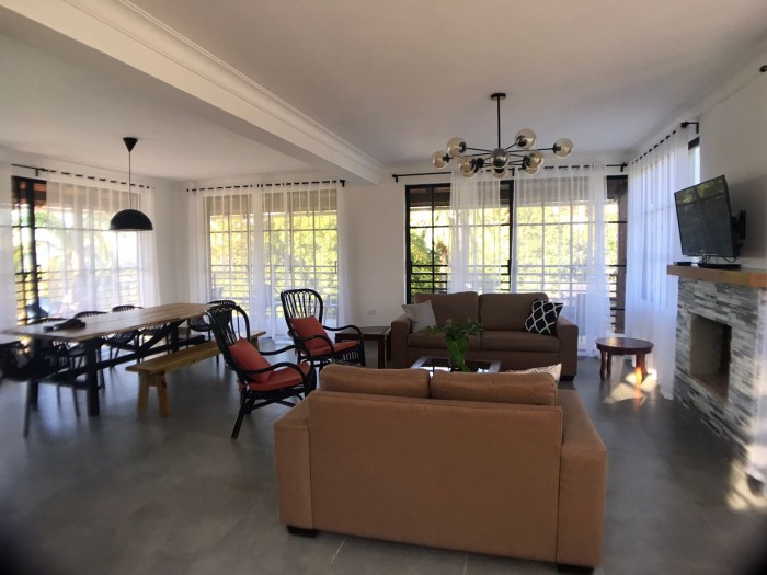 Hermosa Villa en Jarabacoa - 2